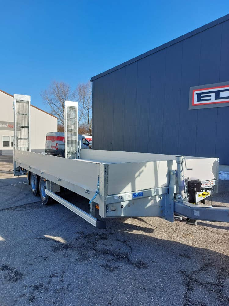 Humbaur HBT 106224 BS Tandem Hochlader von vorne
