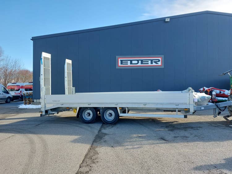 Humbaur HBT 106224 BS Tandem Hochlader von der Seite