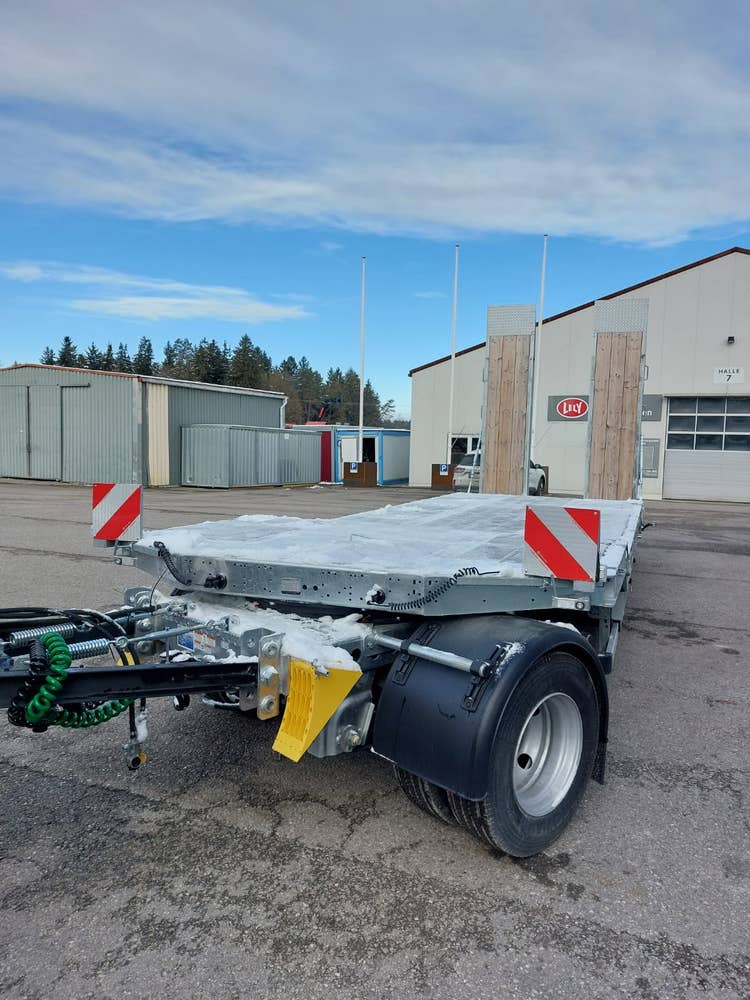 Humbaur HTD 30 85 25-K Tieflader von vorne