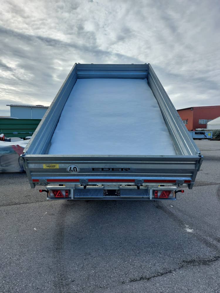 HTK 105024-L Dreiseitenkipper Tandem aufgekippt von hinten
